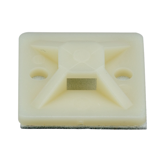 Montaje-Sujetador Adhesivo STRONGHOLD de 4 Vías de 1" x 1" x 1/4", Color Natural, Nylon 6.6 Retardante de Llamas V-2, Paquete de 100pz